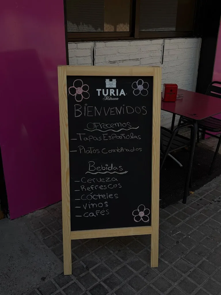 Menu_Ojitos Lindos - Bar Restaurant_Sant Adrià de Besòs_image_2