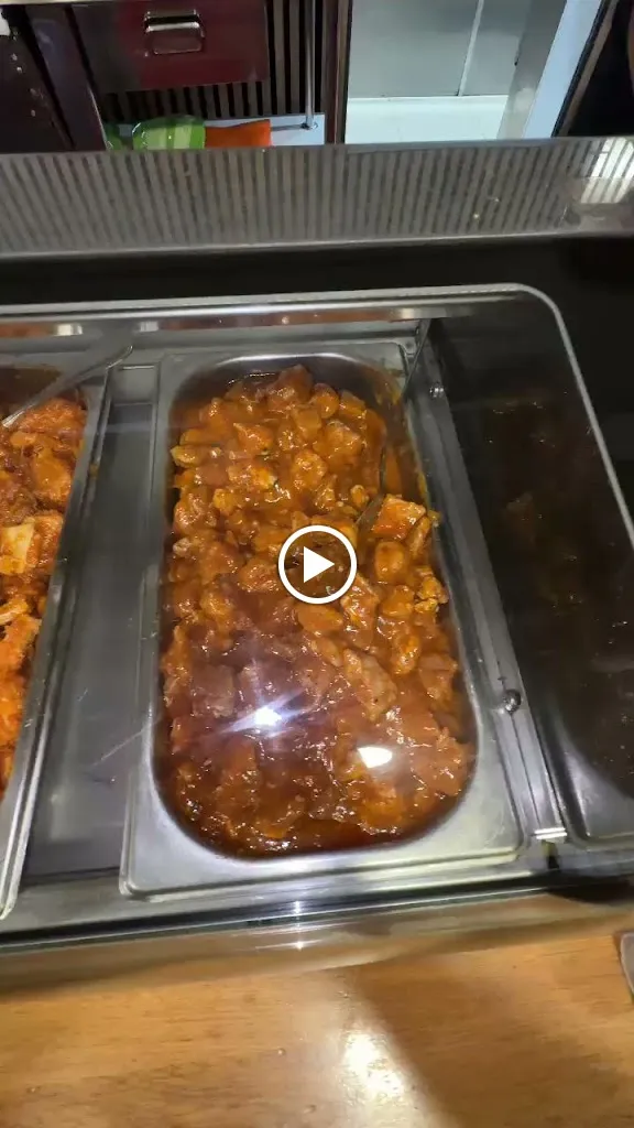 Ojitos Lindos - Bar Restaurant_Sant Adrià de Besòs_slider_image_2