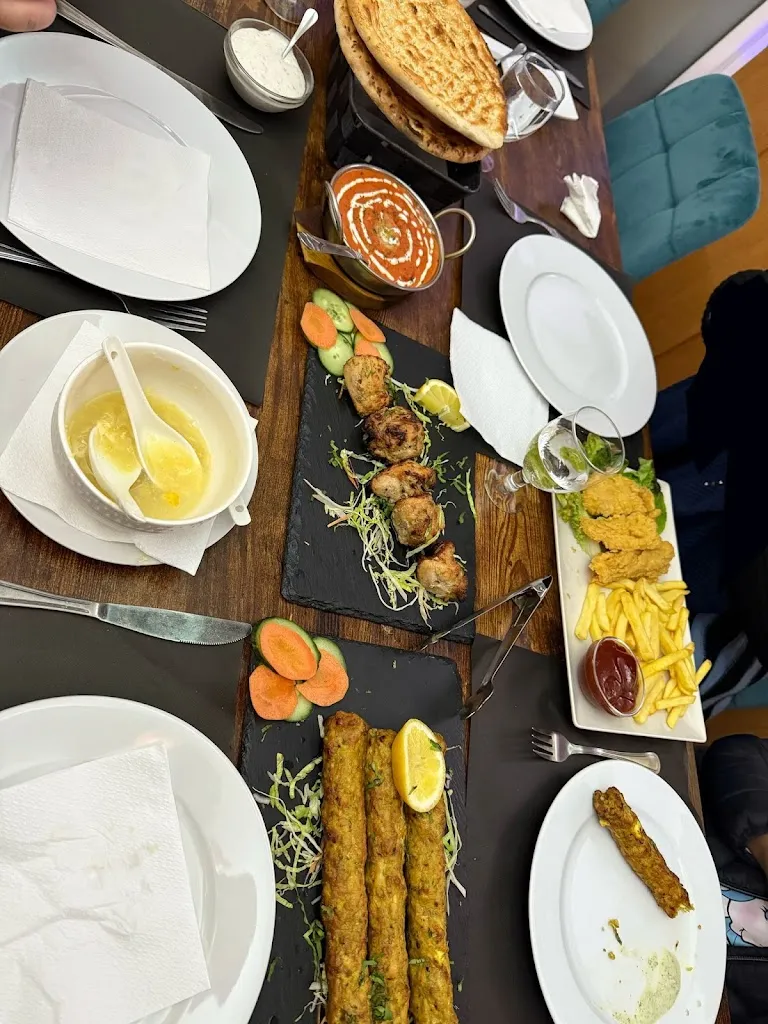 Haiqa Rashid_Qaswa Restaurant_Sant Adrià de Besòs_recensione