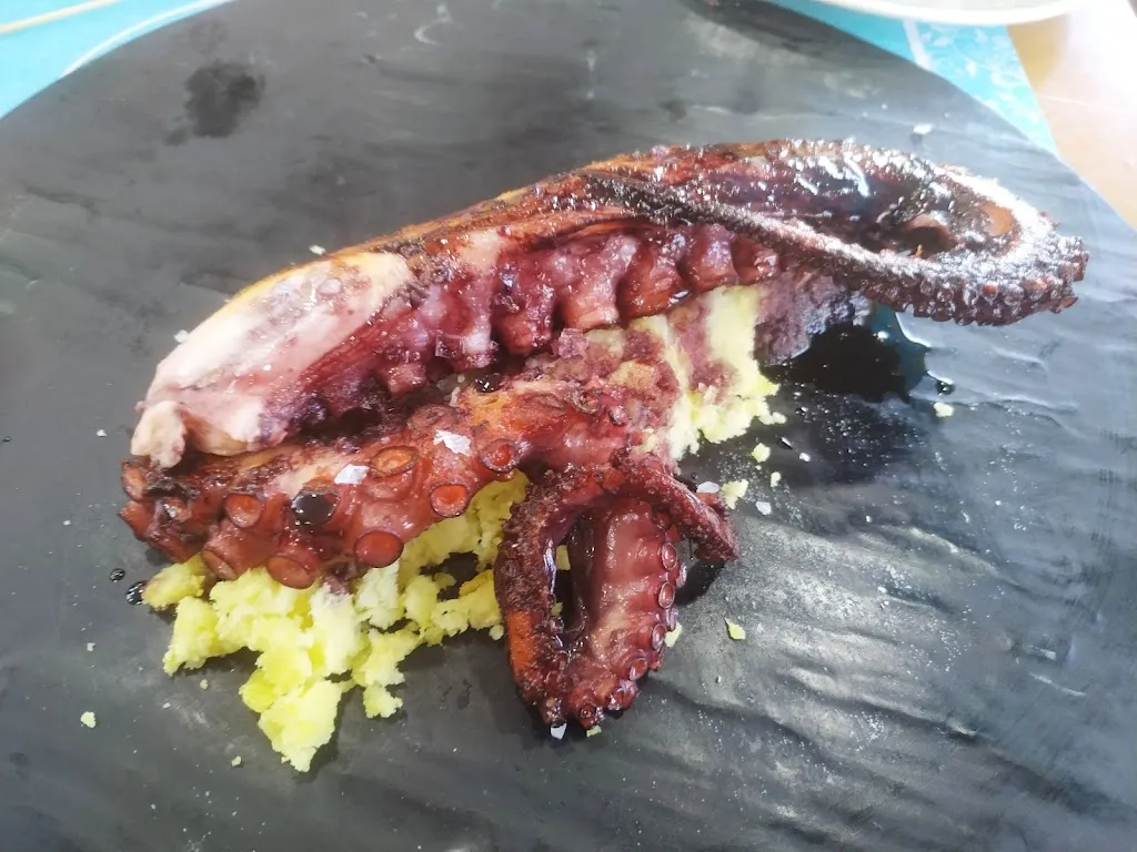 El Rincón del Carlos restaurant in Sant Adrià de Besòs