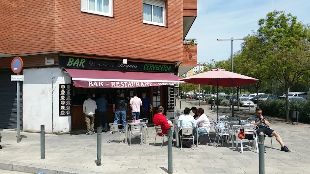 Bar Restaurant Reynus_Sant Adrià de Besòs_slider_image_1