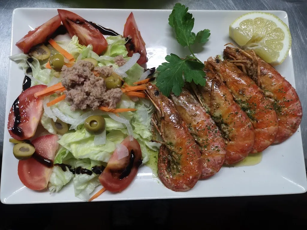 Bar Cerveseria La Playa restaurant in Sant Adrià de Besòs