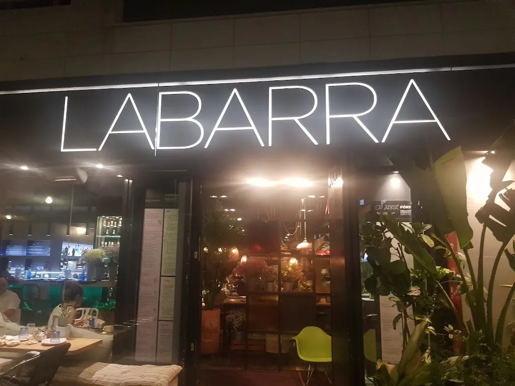 Marc Berry_LABARRA ® | Sant Cugat_Sant Cugat del Vallès_review