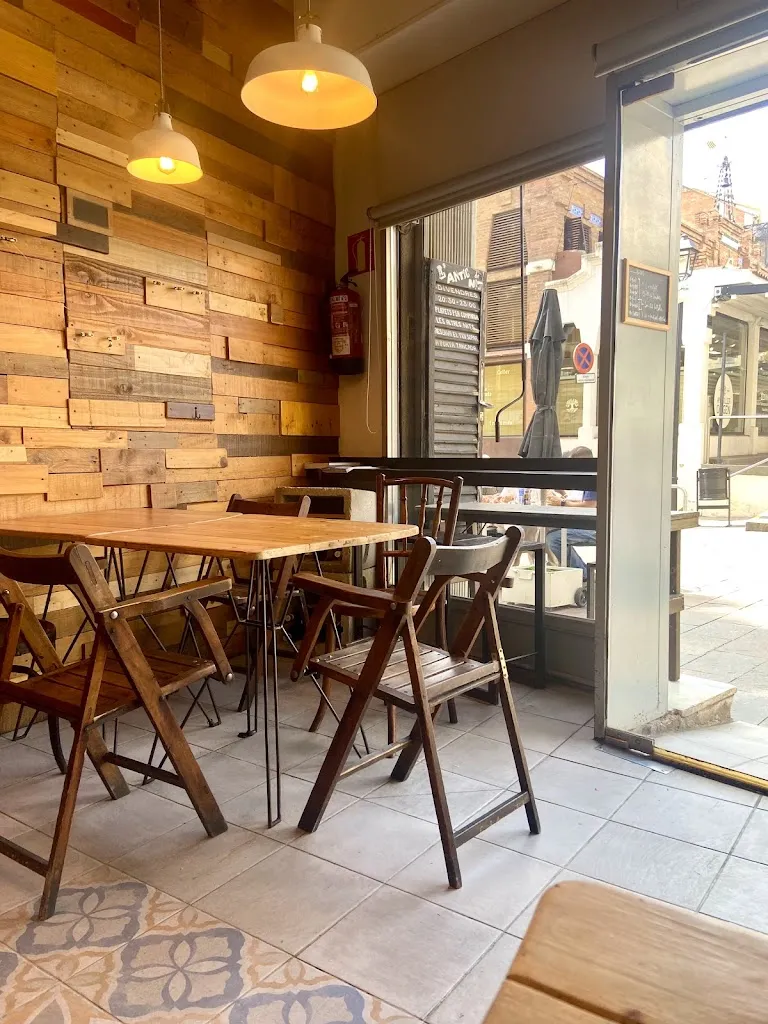 L'antic de la plaça_Sant Cugat del Vallès_slider_image_3