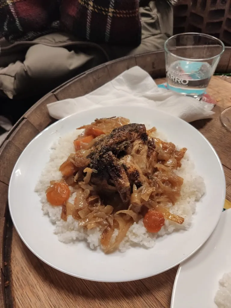 Julia Noriega_DaaraJi_Rois_review