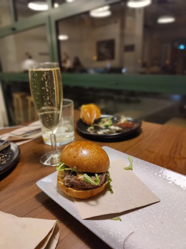 Yves Blindeman_El Mar de la Tranquilitat 1969 _Sant Boi de Llobregat_review