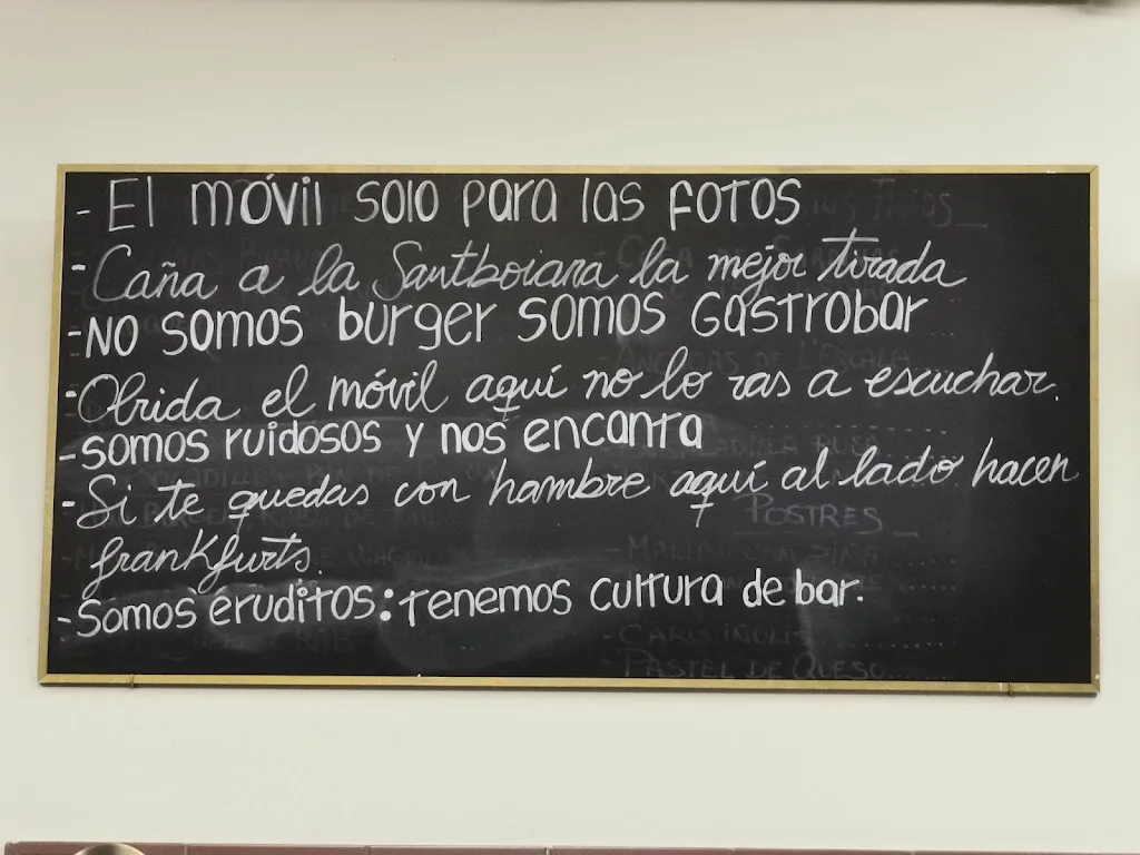 Dragos Mihai_El Mar de la Tranquilitat 1969 _Sant Boi de Llobregat_review