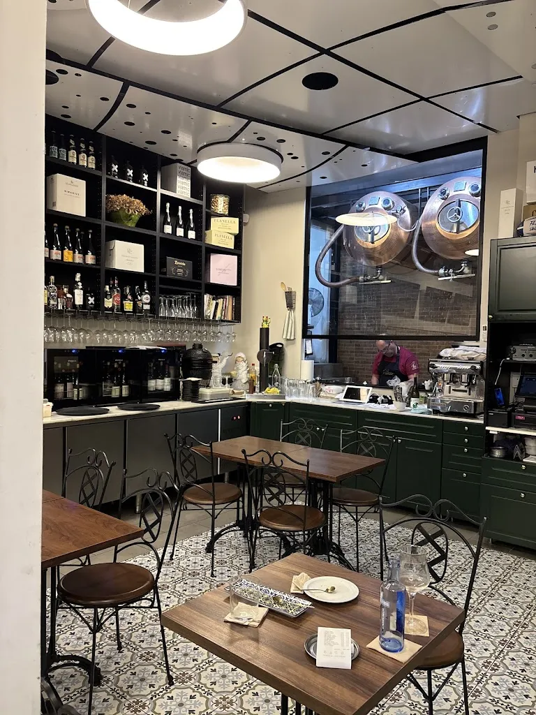 El Mar de la Tranquilitat 1969 _Sant Boi de Llobregat_slider_image_3