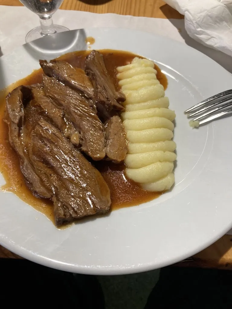 Alexander Salas Bastidas_Sahergall Bar Restaurant_Sant Boi de Llobregat_recensione