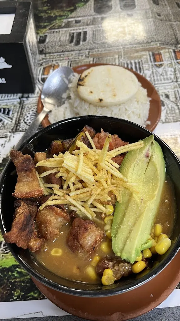 Kth Maria Ortiz_El Rincón Paisa 🇨🇴_Sant Boi de Llobregat_recensione