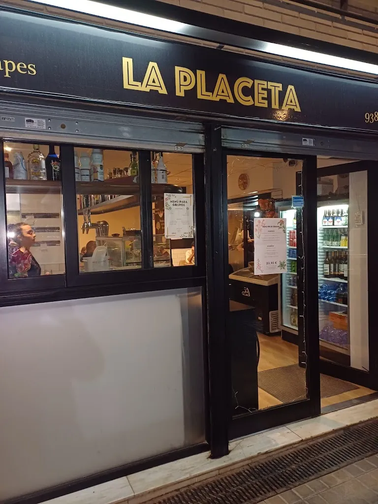 HNZ L_La placeta_Sant Boi de Llobregat_recensione