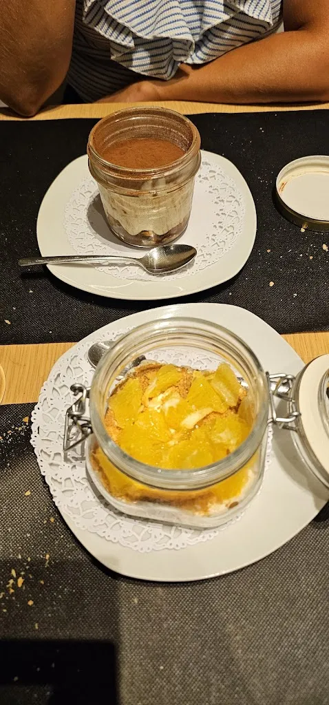 Víctor Sala_moments_Sant Boi de Llobregat_review