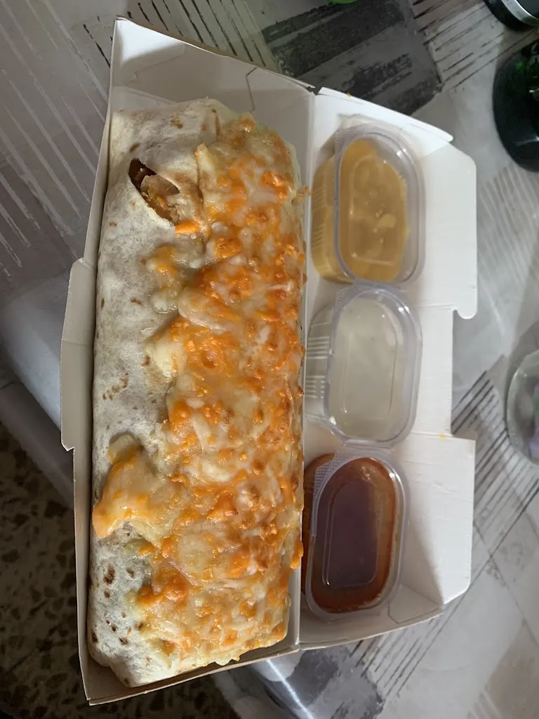 Albert Daniel Campos_ENROLLAO SANT BOI_Sant Boi de Llobregat_review