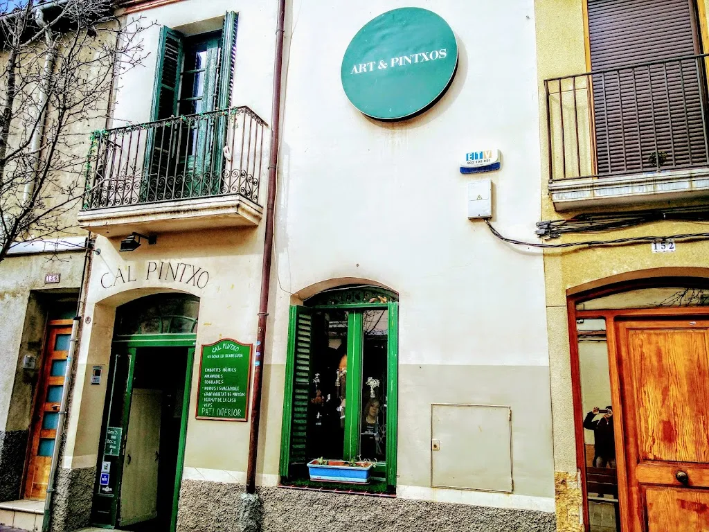 Cal Pintxo restaurant in Sant Julià de Cerdanyola