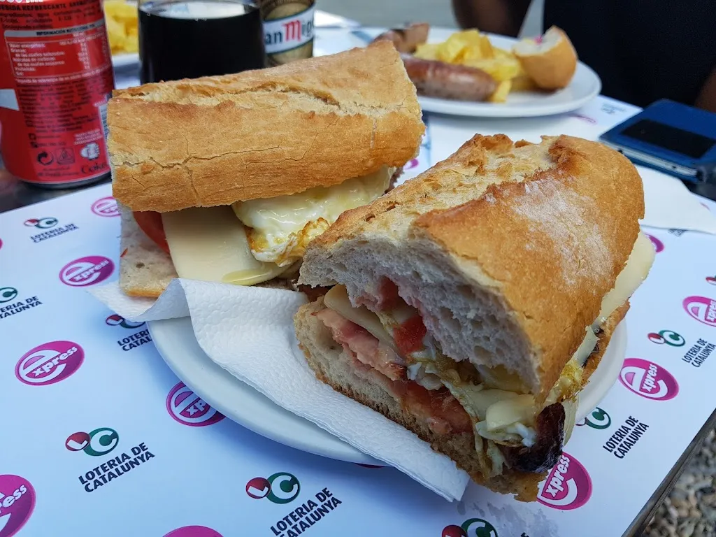 Menu_Bar Restaurant La Nau_Sant Julià de Vilatorta_immagine_7