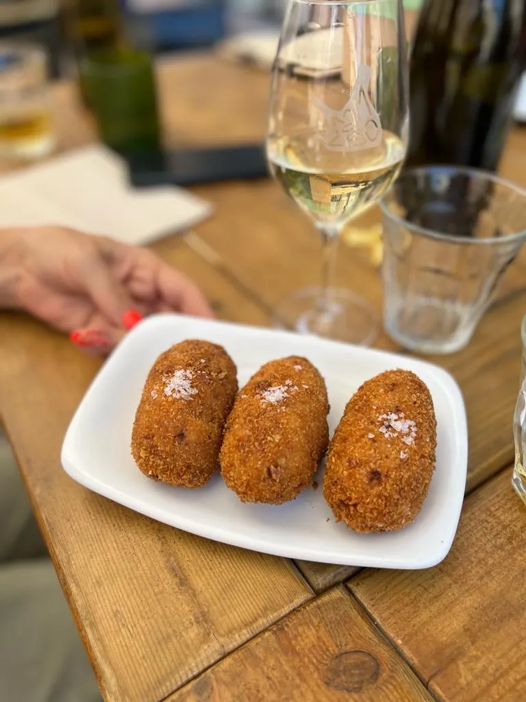 MAM del BO TAVERNA & VI_Sant Llorenç dHortons_slider_image_3