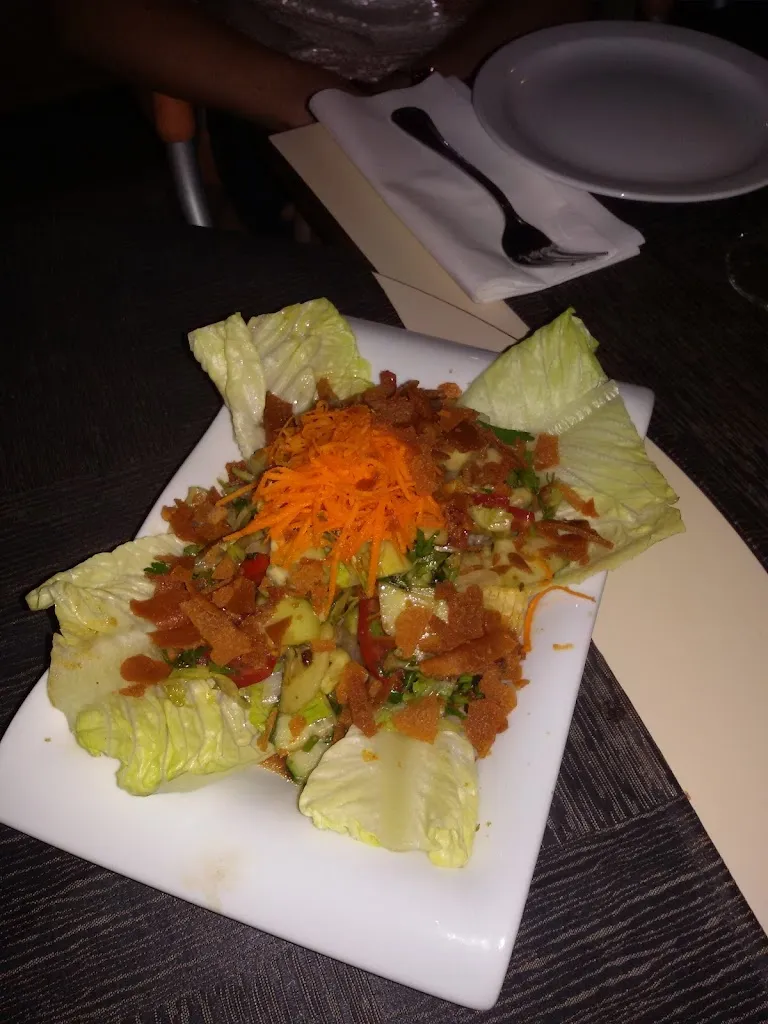 Emil St._Restaurant Les Vinyes_Sant Llorenç dHortons_review