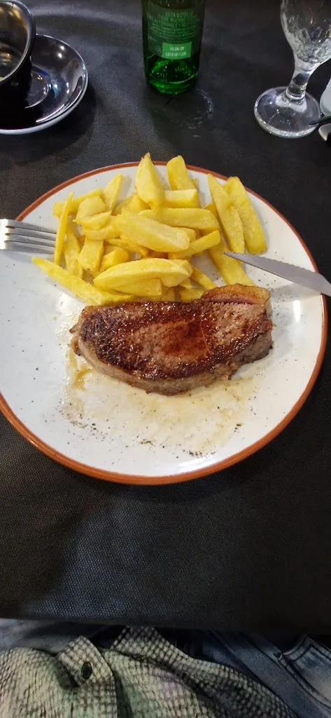 jat jat_Bar restaurant Avenida_Sant Joan de Vilatorrada_recensione