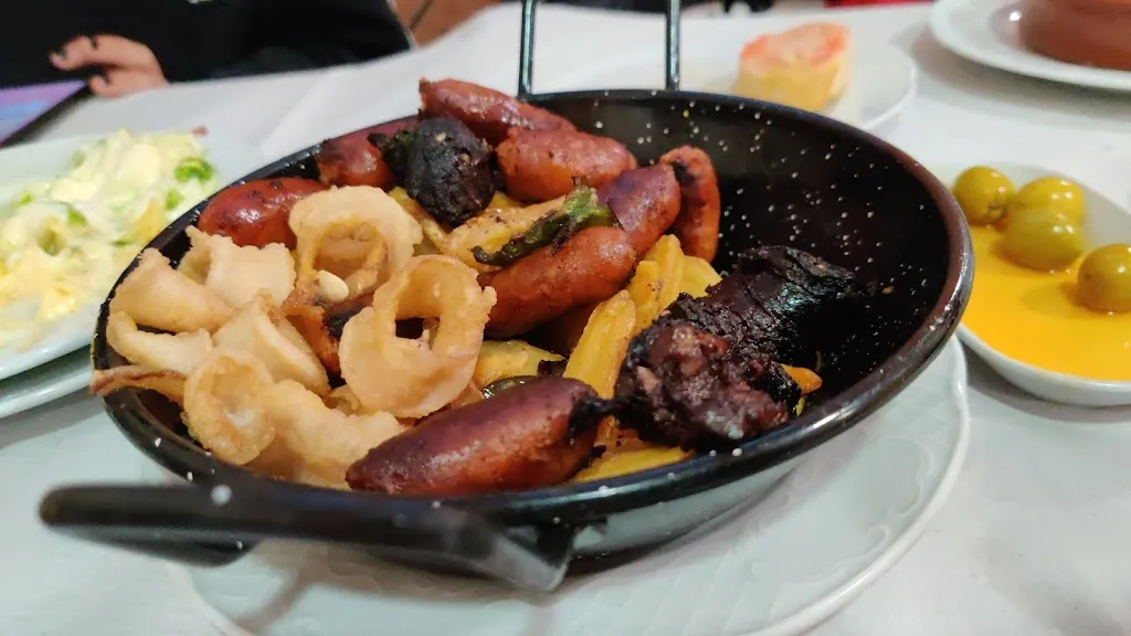 Juan Carlos Pinon_Bar Maikel_Sant Joan de Vilatorrada_review