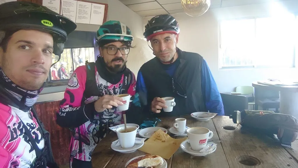 Juan Samu_La Clau 7784_Sant Llorenç Savall_review