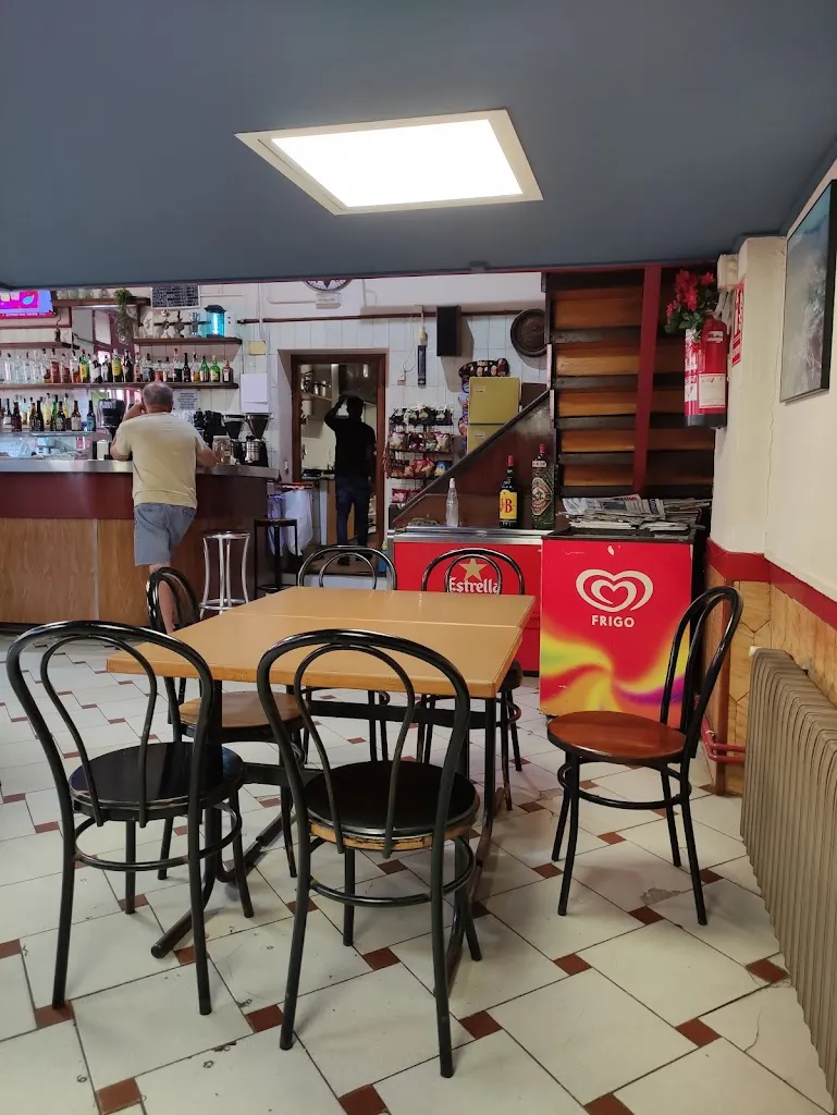 Xavier Jacas_Cafè-Bar Royal_Sant Llorenç Savall_review