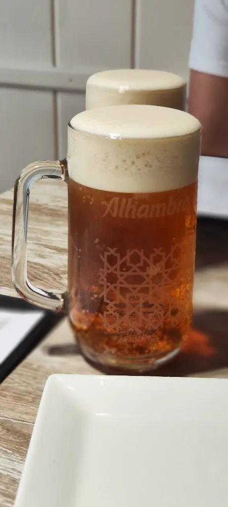 Zoltán Szép_Restaurant L'Oucomballa_Sant Joan Despí_avis