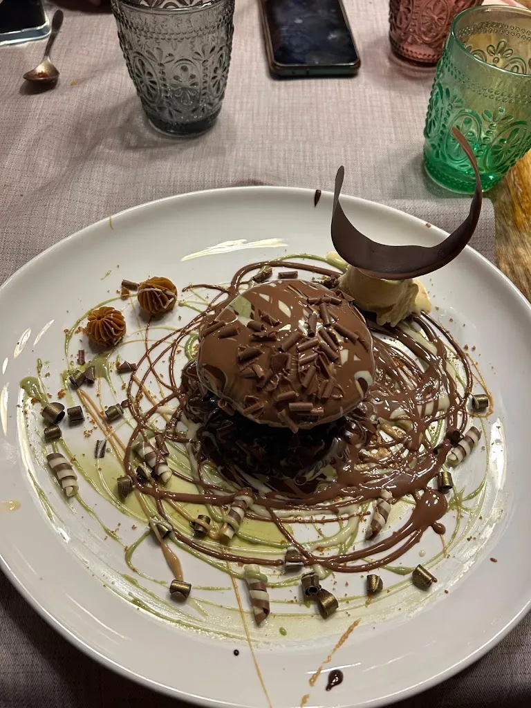 Montserrat Camacho Lopez_Restaurant La Hoguera_Sant Joan Despí_review