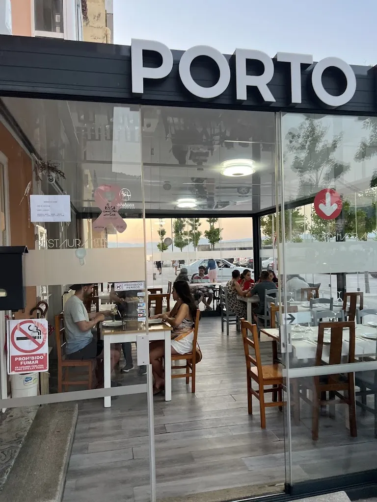 Restaurante Portonadelas restaurant in Porto do Son