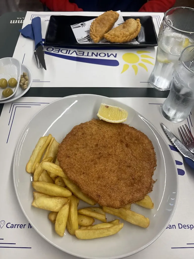 Josette Raper_Restaurante Pizzería Montevideo Despí_Sant Joan Despí_Bewertung