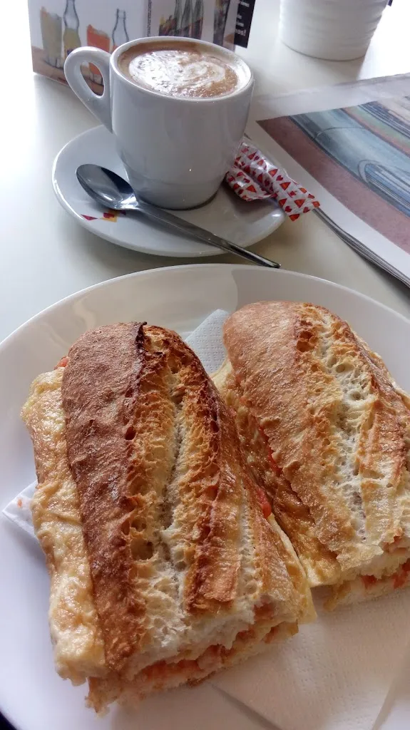 Menu_Café Restaurant El Nuevo París_Sant Joan Despí_image_5