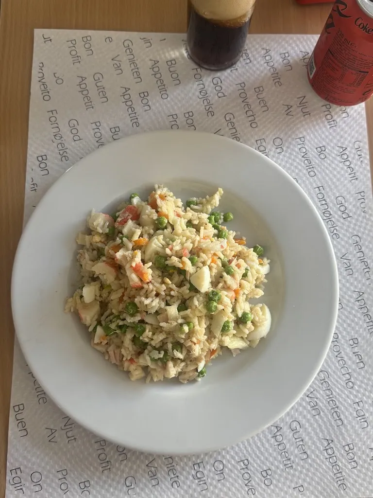 Shady Pi (Shady)_La cantonada 7 (Antiguo bar lluïsos)_Sant Martí Sarroca_review