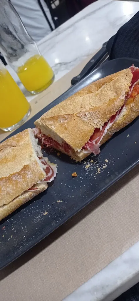 Menu_Snack Bar El Centre_Sant Martí Sarroca_image_4