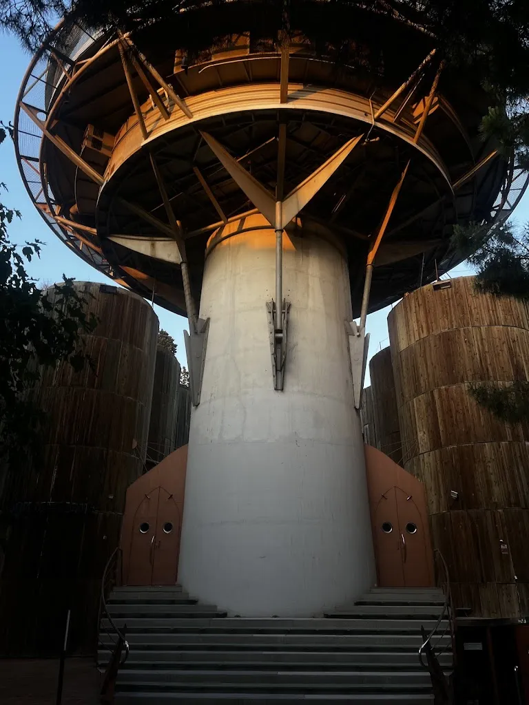 Oliver Piers_El Mirador de Sant Just_Sant Just Desvern_review