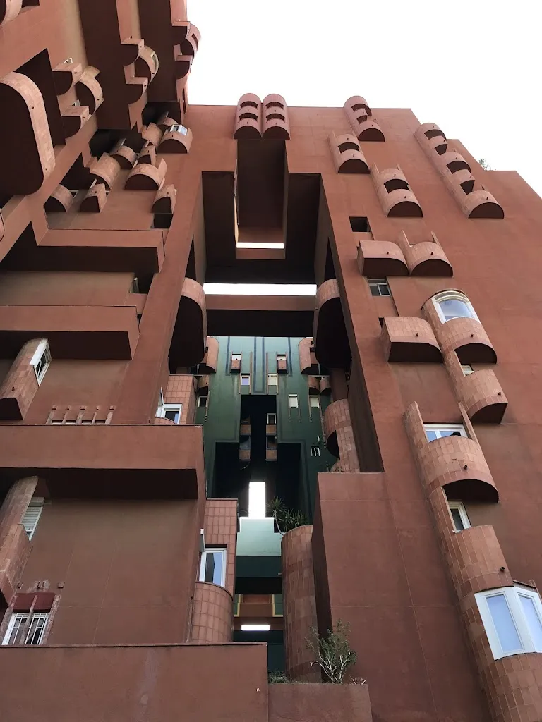 Yan Roche_El Mirador de Sant Just_Sant Just Desvern_review