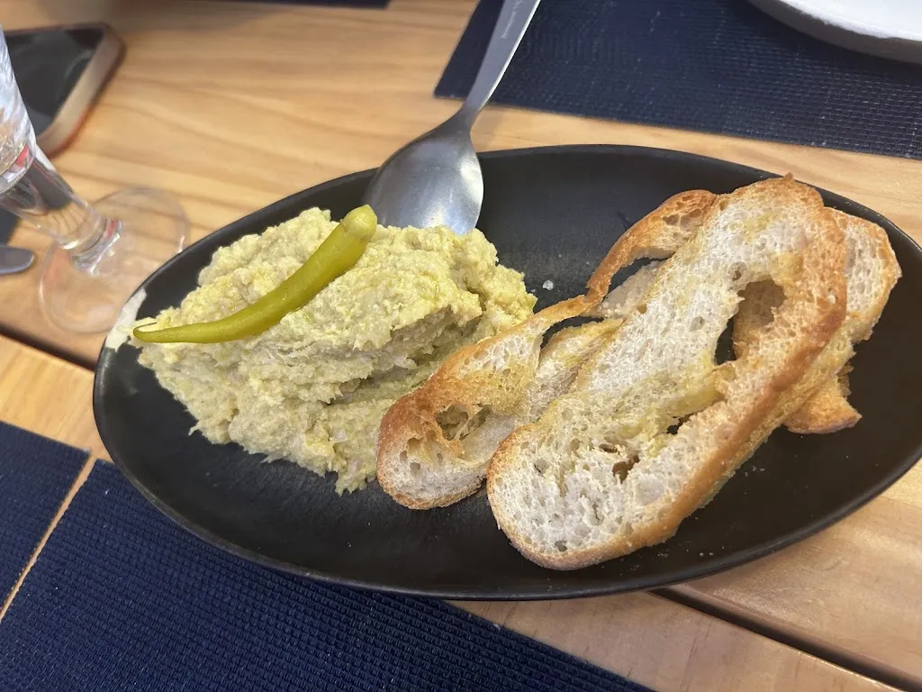 Maite Díez_BINOMI Casa de Menjars_Sant Just Desvern_review