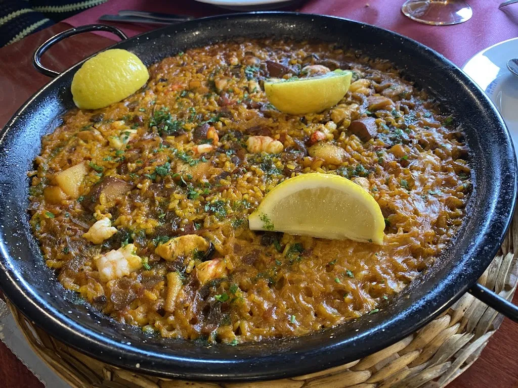 Iamrufluss_La casona de sant just_Sant Just Desvern_Bewertung