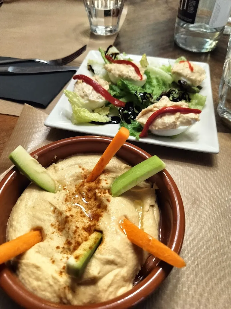 Montse_Font de Sal - Ca l'Antònia_Sant Feliu de Llobregat_review