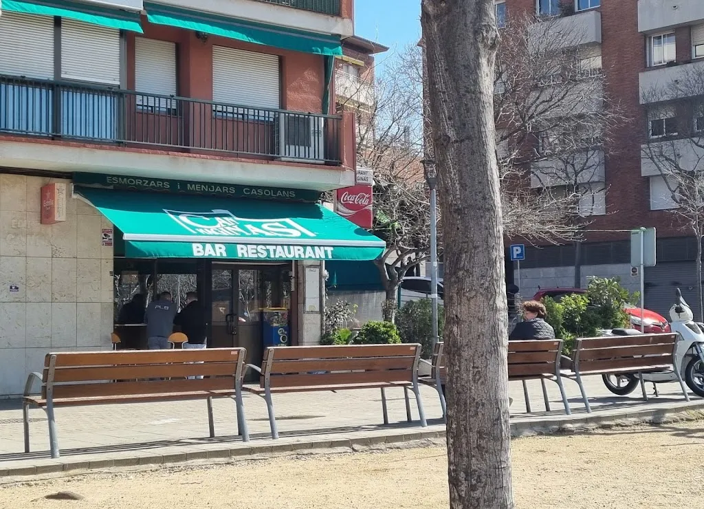 Bar Restaurant CAN MAGINAS restaurant in Sant Feliu de Llobregat