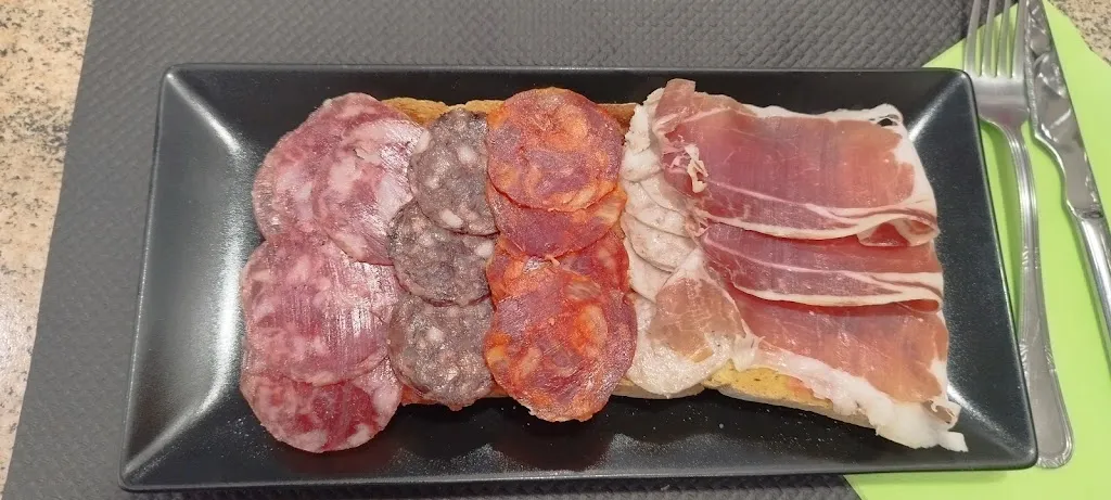 Restaurant El Pla restaurant in Sant Feliu de Llobregat