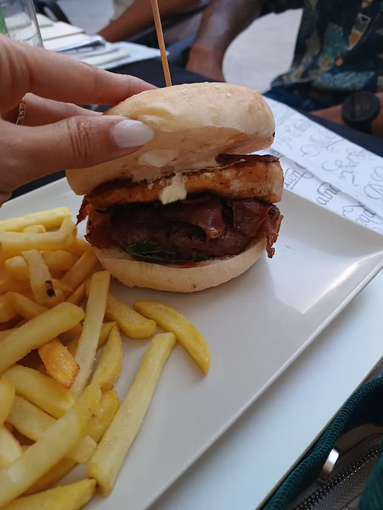 Menu_Molly's Resto-bar_Sant Feliu de Llobregat_image_4