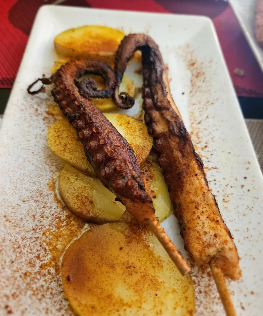 T K_Molly's Resto-bar_Sant Feliu de Llobregat_avis