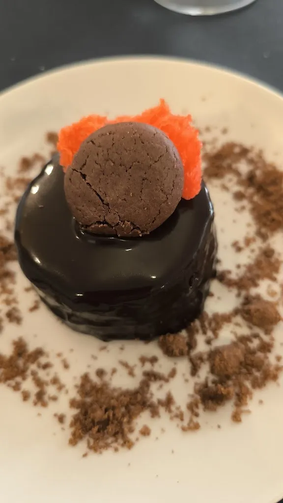 Paco Duarte_Martí Dot_Sant Feliu de Llobregat_review