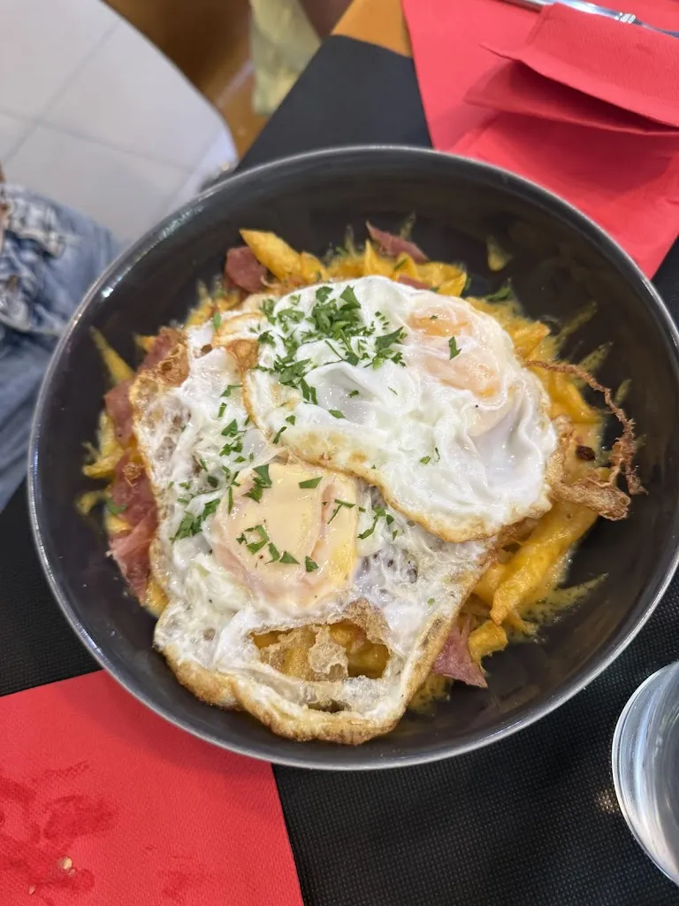 Miriam Artigas_La Nova Font_Sant Feliu de Llobregat_review