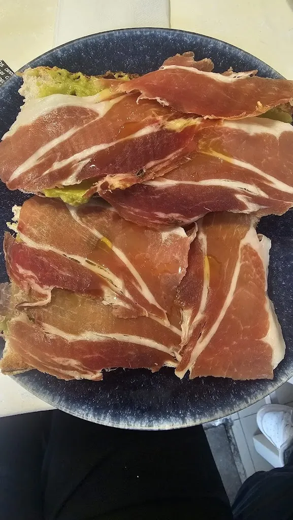 Ruben Neira_HOTEL FLOR DE SAL_Porto do Son_review