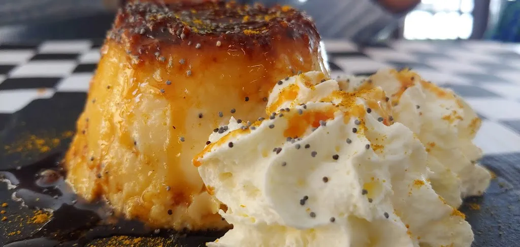 Nacho Á. Ortiz-Repiso_L`irreBARent del Casal_Sant Feliu de Llobregat_recensione