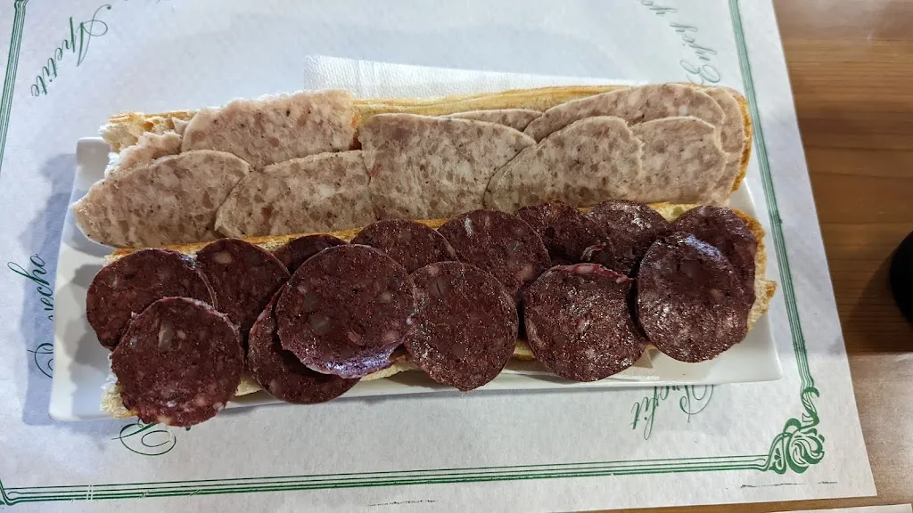 Bar Hostal 70_Sant Pere de Riudebitlles_slider_image_1