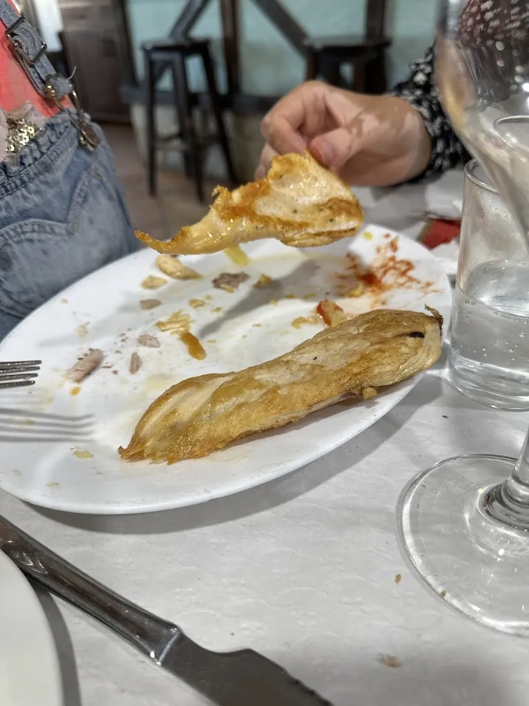 Zakharie Bengü_Bodegón O Pescador S L_Porto do Son_recensione