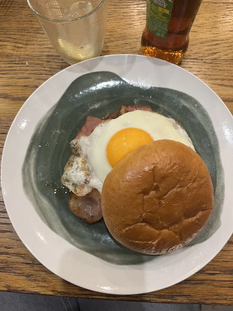 Sylvia Serrano_La Coope_Sant Pere de Torelló_review