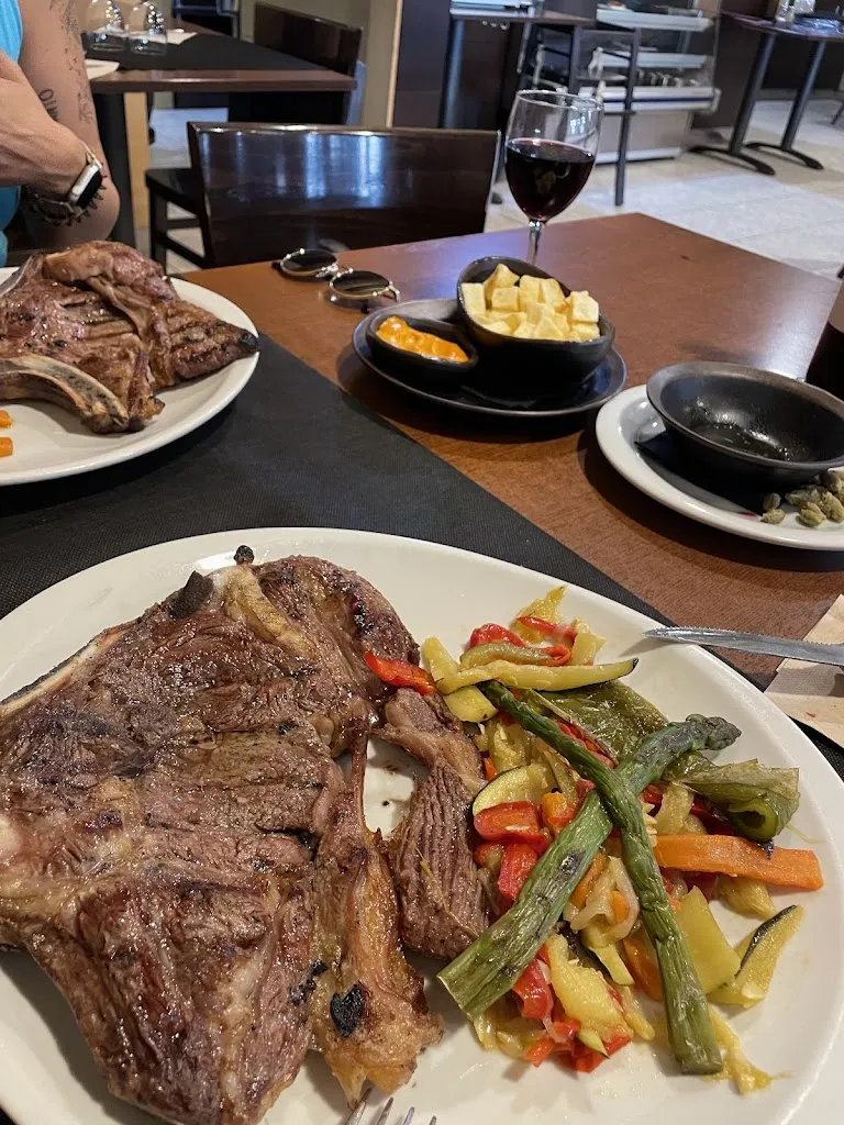 Laurean Zante_El Triangle_Sant Pere de Torelló_review