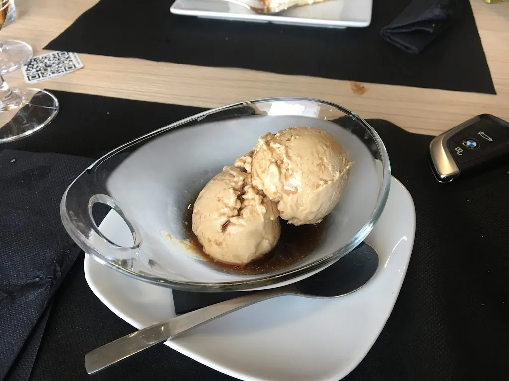 Lluis Callis_El Casal De Santvi_Sant Pere de Torelló_review